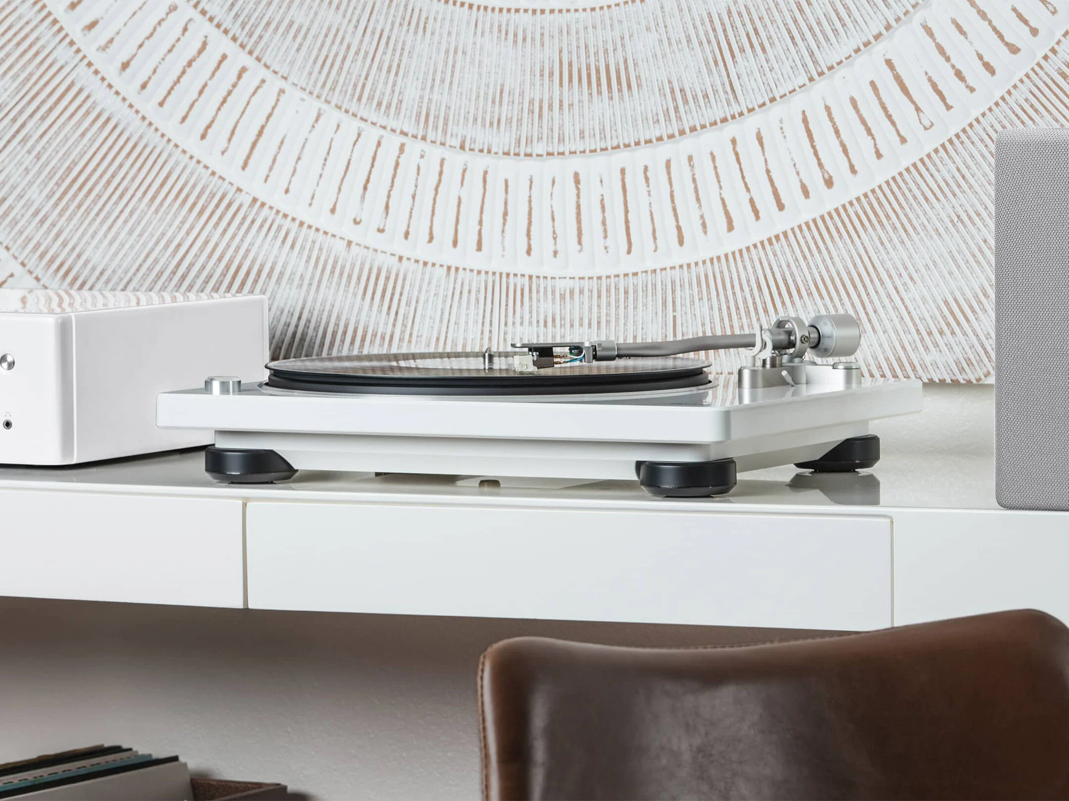 Denon DP-400 Yarı-Otomatik Pikap