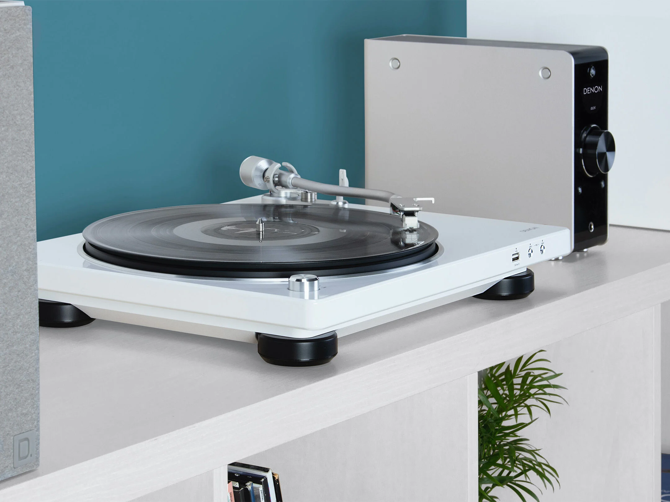 Denon DP-450USB Yarı-Otomatik Pikap & USB Kaydedici