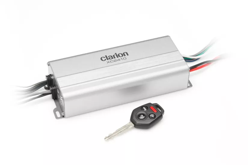 Clarion XC2410 4 Kanal 300 W Marine Amplifikatör